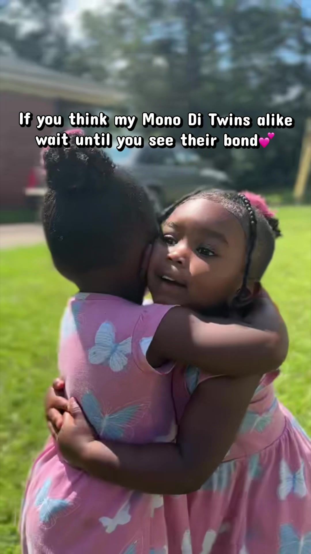 @twintasticpartyofsix
