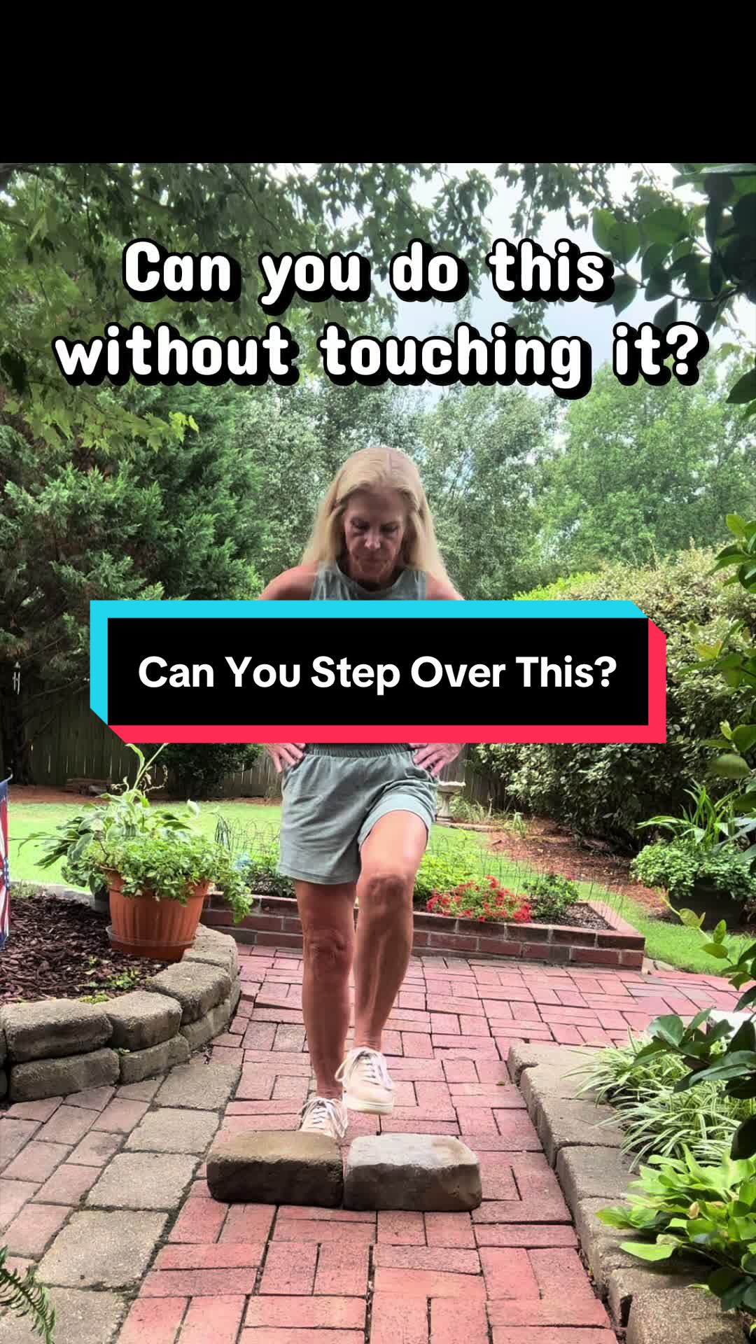 @Mimi | Balance & Strength 60+