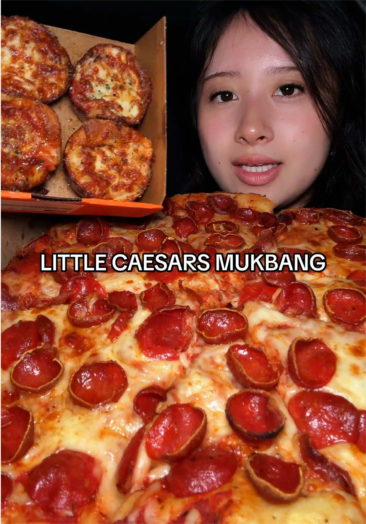 @selenaeats2much