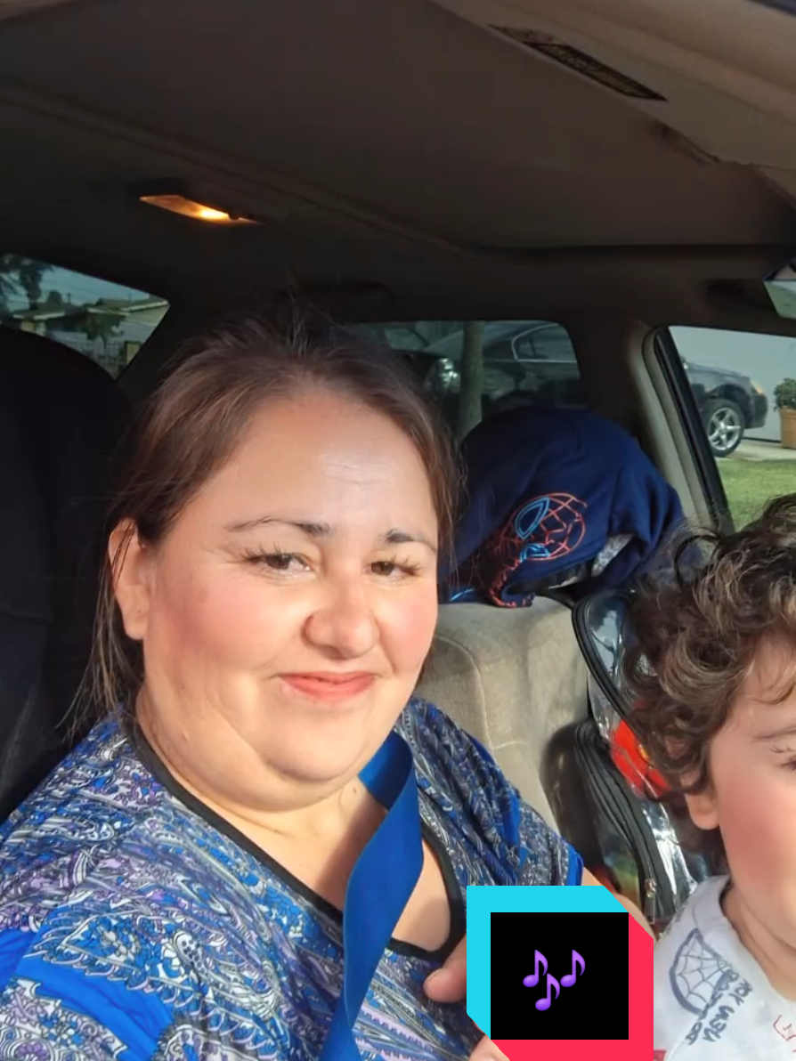 @Mayra 👩&zwj;👦