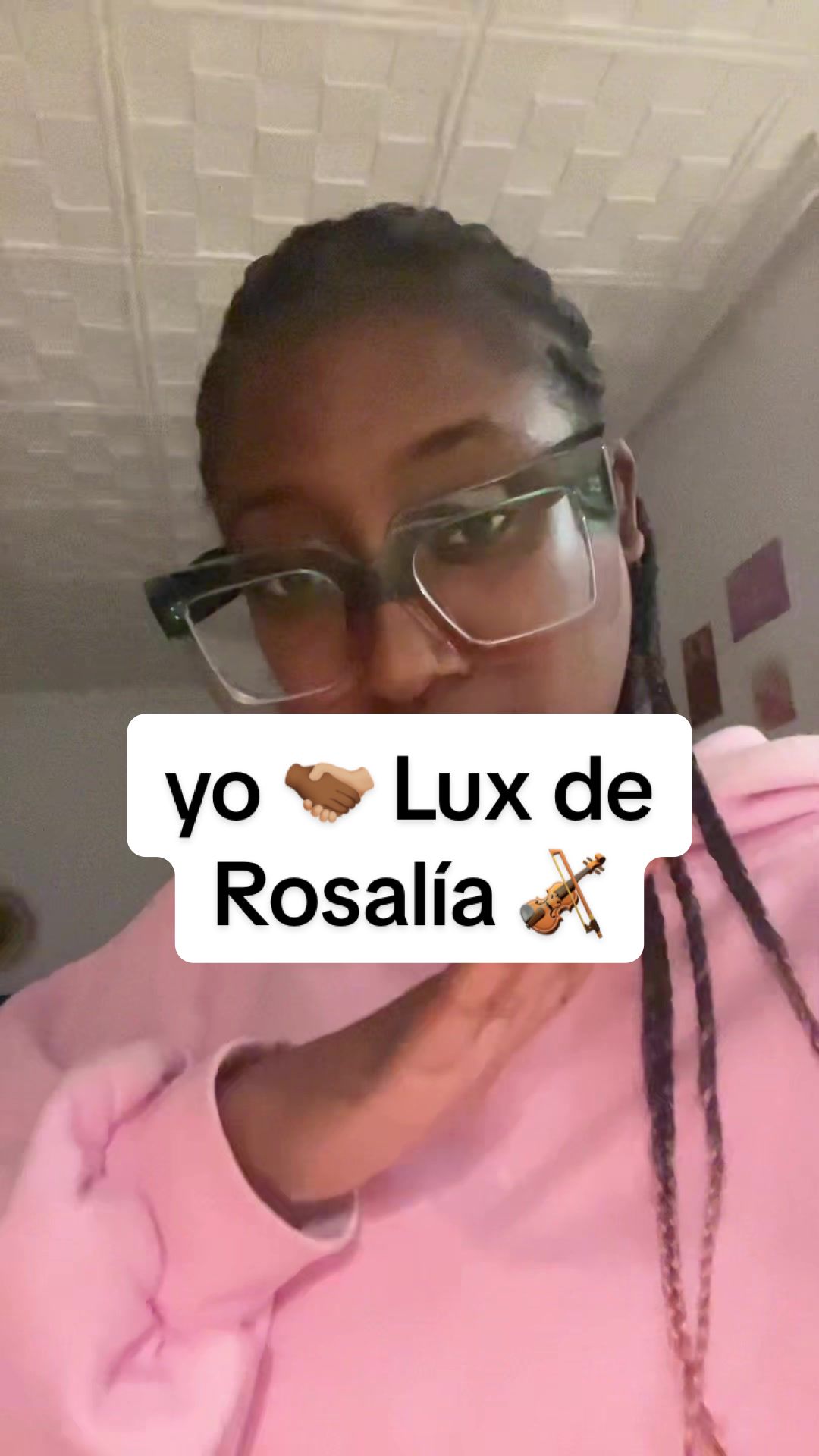 @Chris✨ @vivalachris_