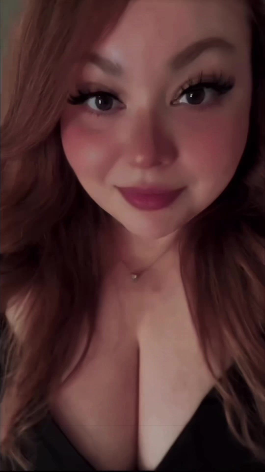 @𝐁𝐄𝐋𝐋𝐄 🖤