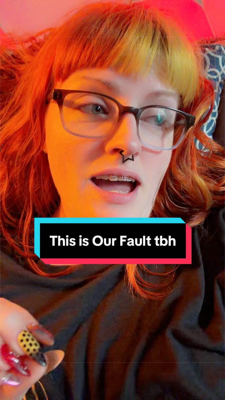 @TheButtonLady