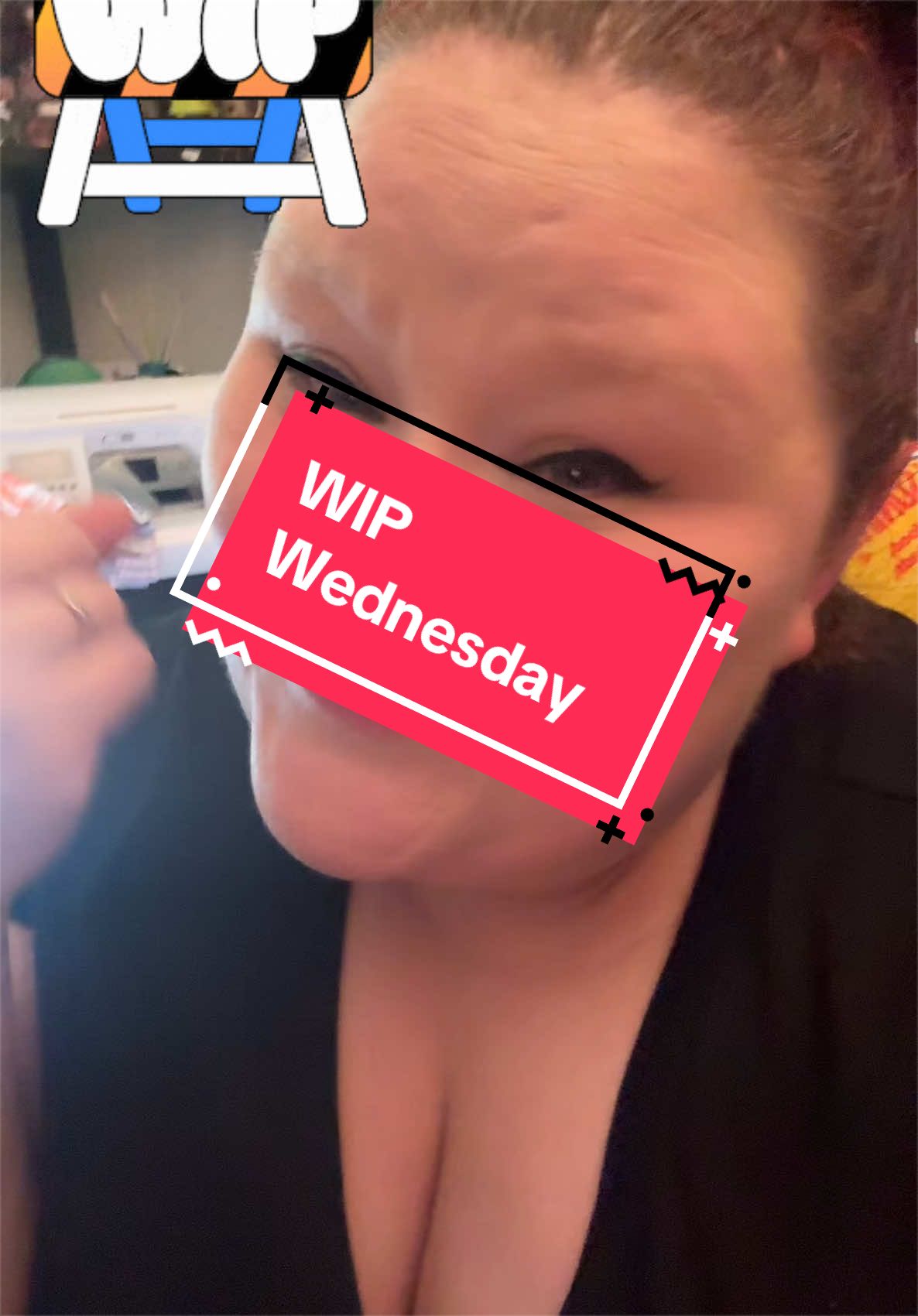 @themandysin 📚🦇