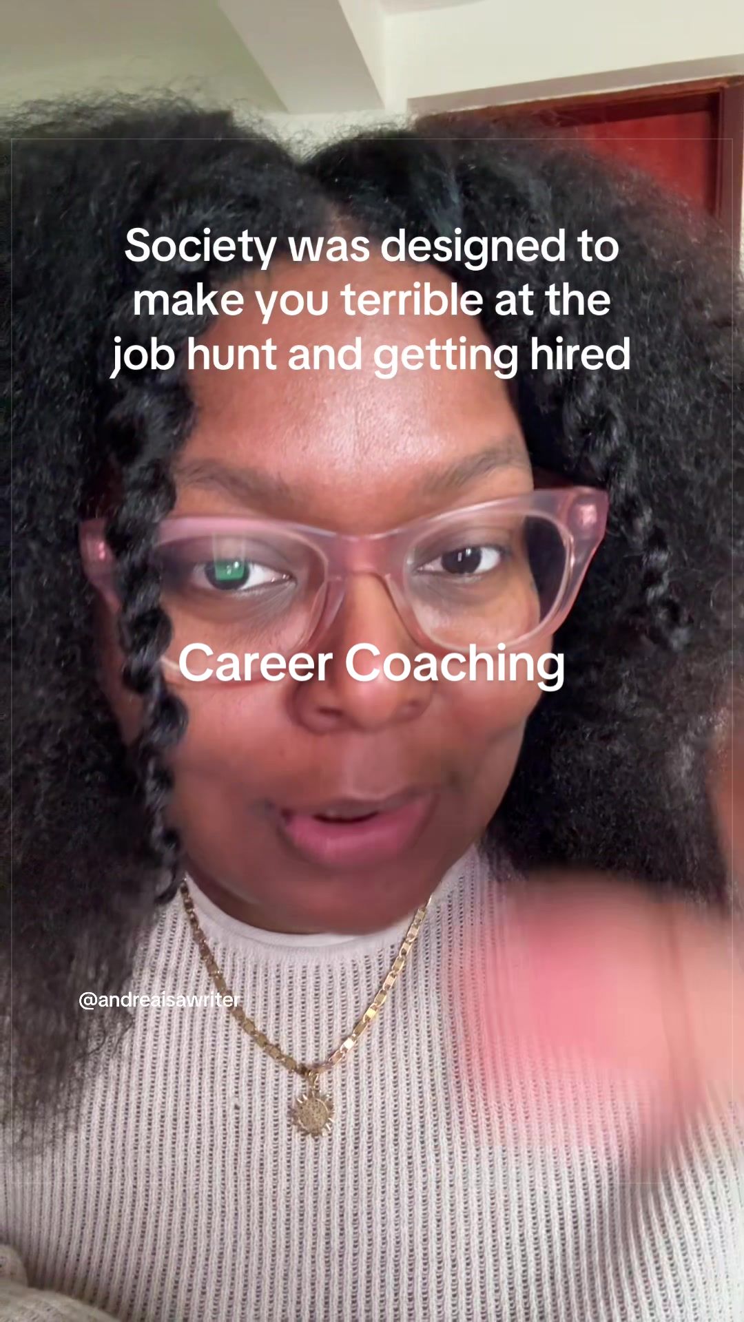 @The Career Priestess🌙