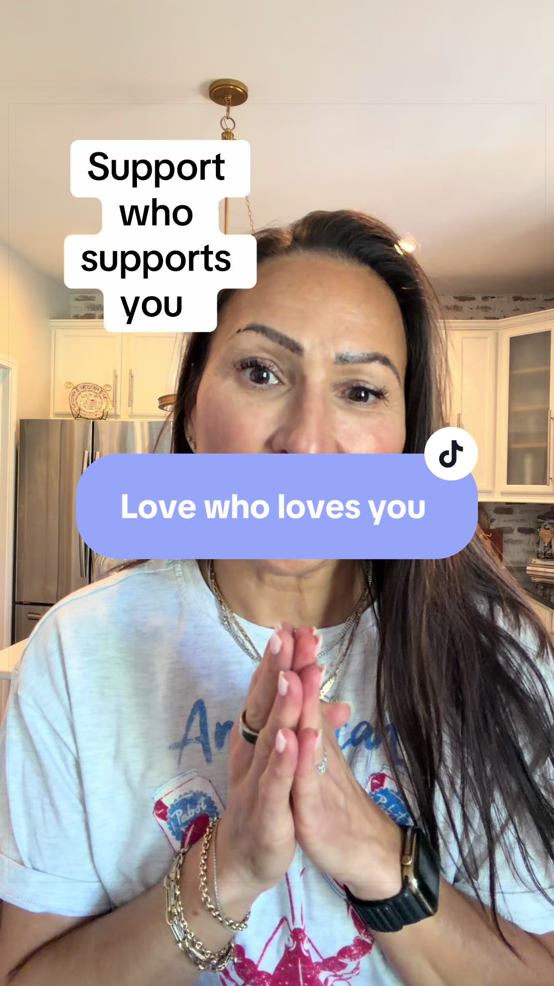 @tiffanycurates