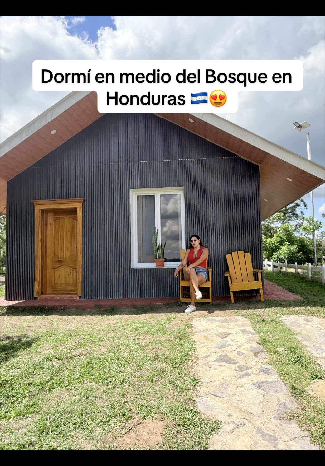 @Lauxelmundo🇨🇴💙🩵🤍🌋 🏝️