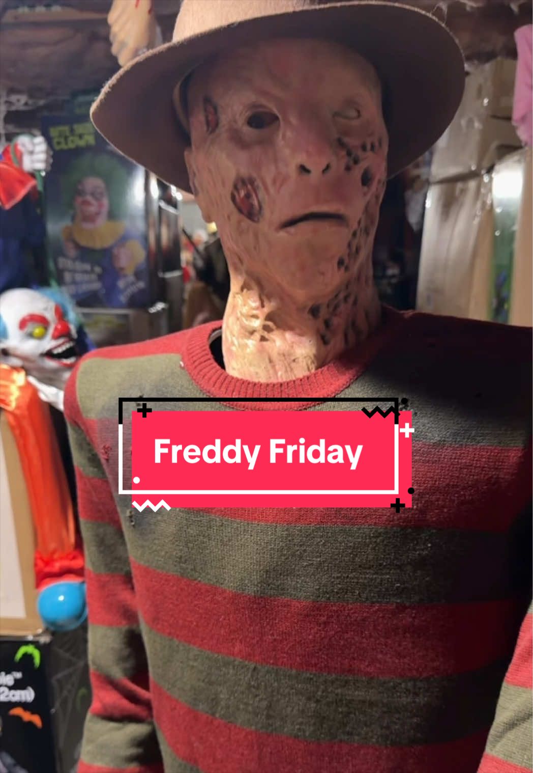 @Deezanimatronics