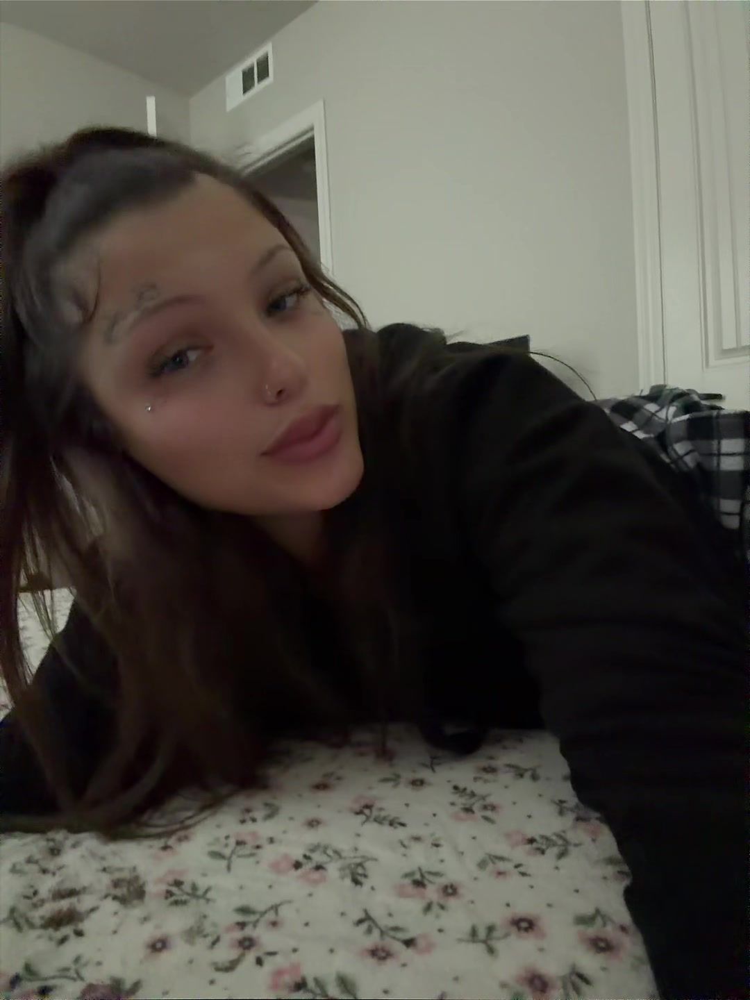 @deztini8314