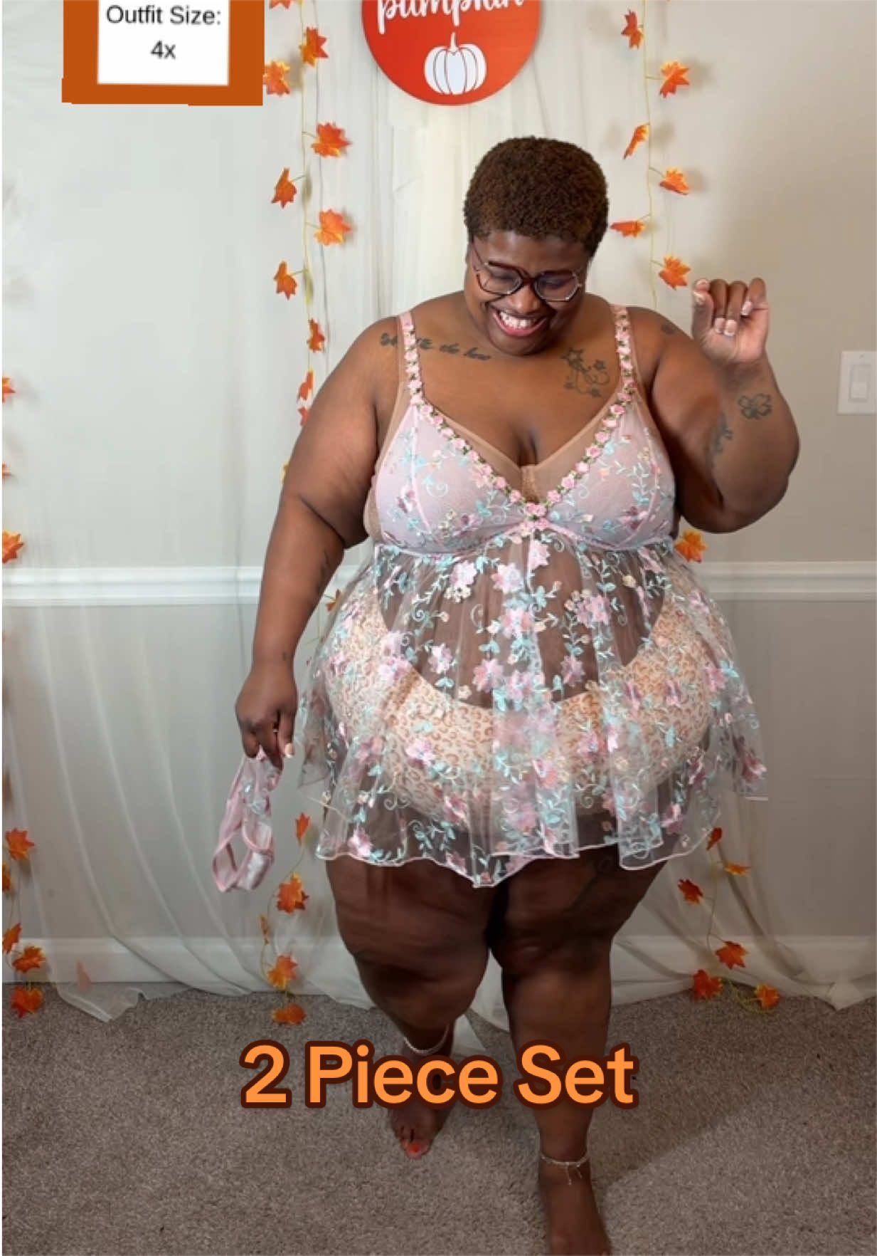 @Nikki • Plus Size Fashion