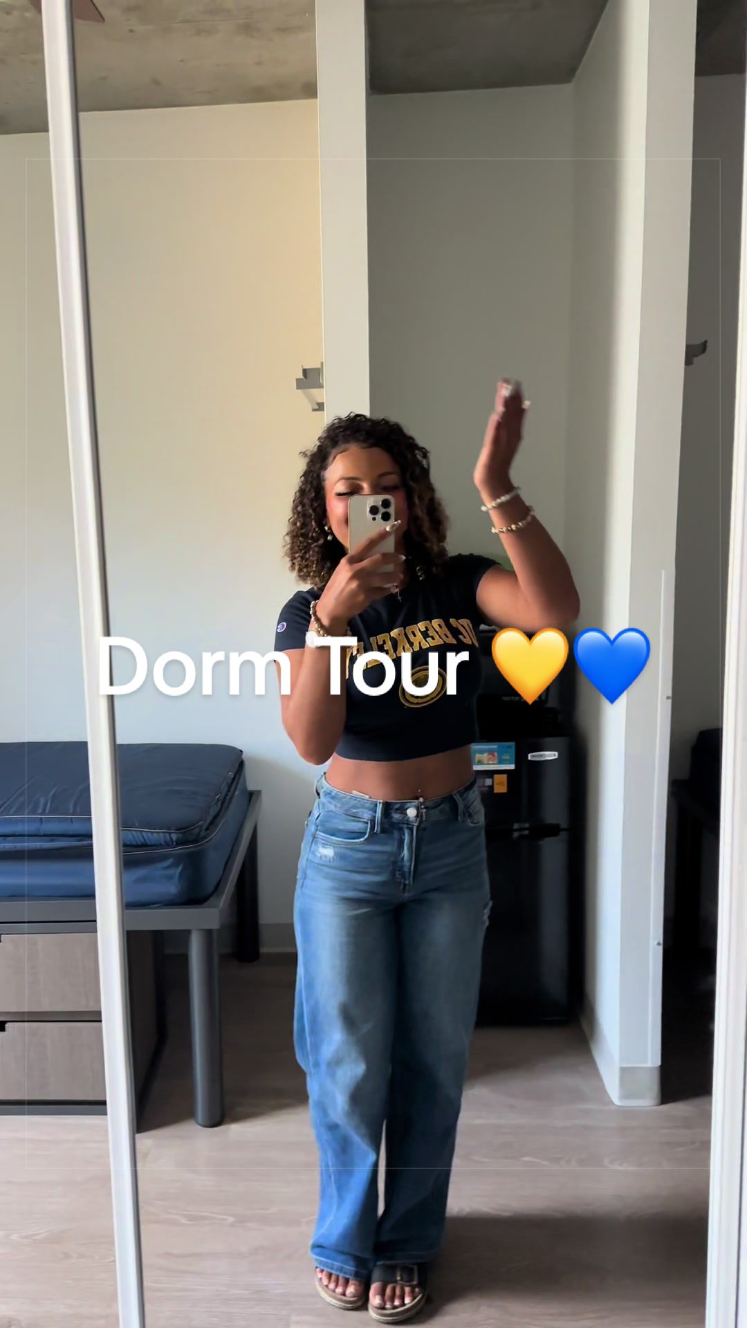 @thatholleygirl
