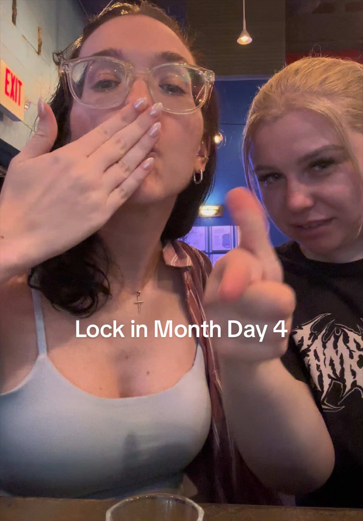 @shelendoodles 🦑