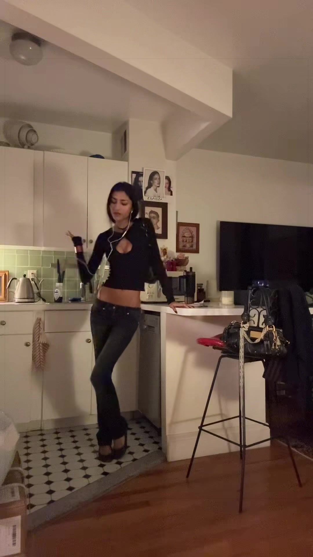 @bellagothsdead
