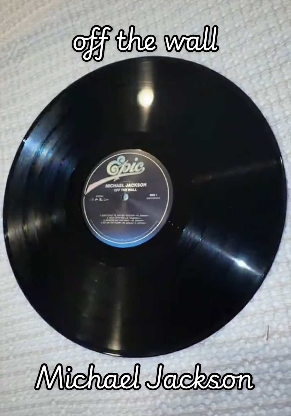 @vinylsupernova ⭑