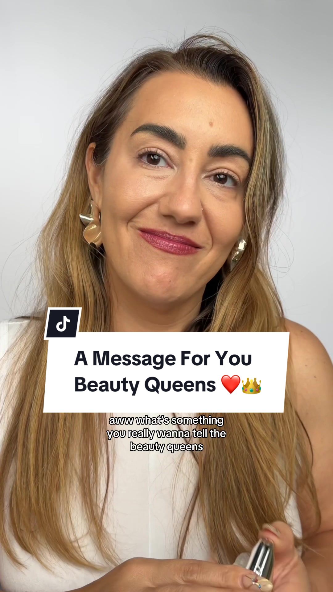 @The Lipstick Lesbians