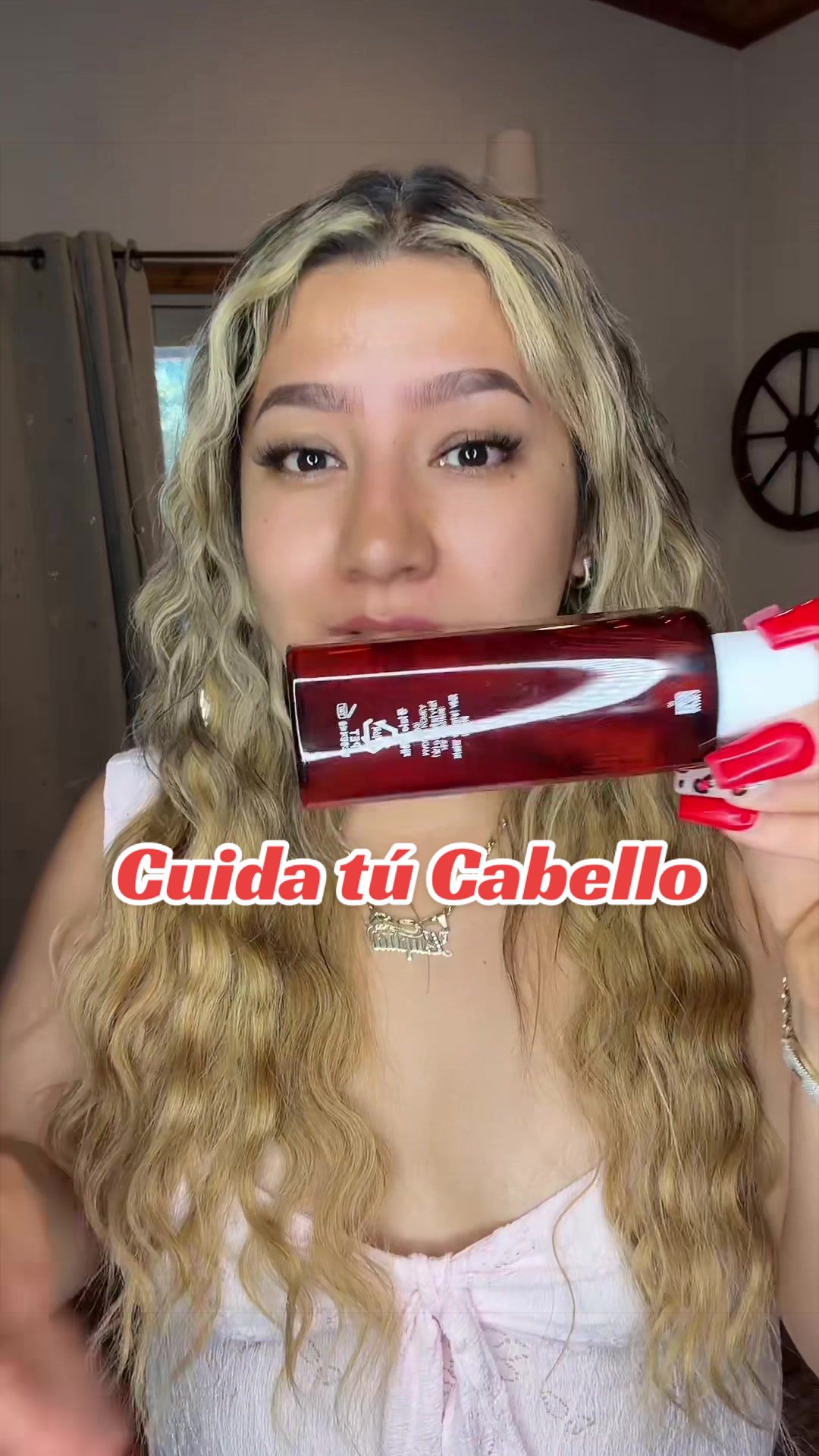 @lupithazzepeda