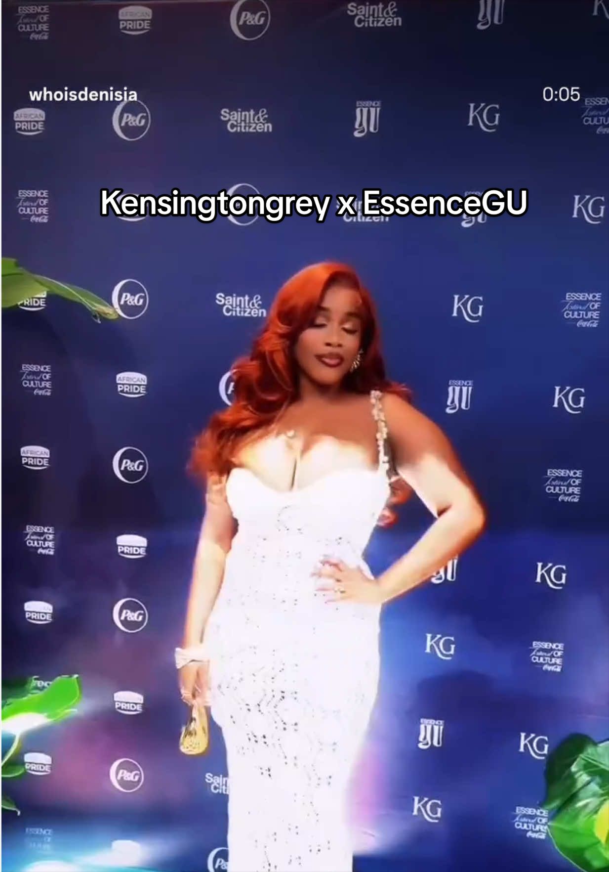 @Whoisdenisia