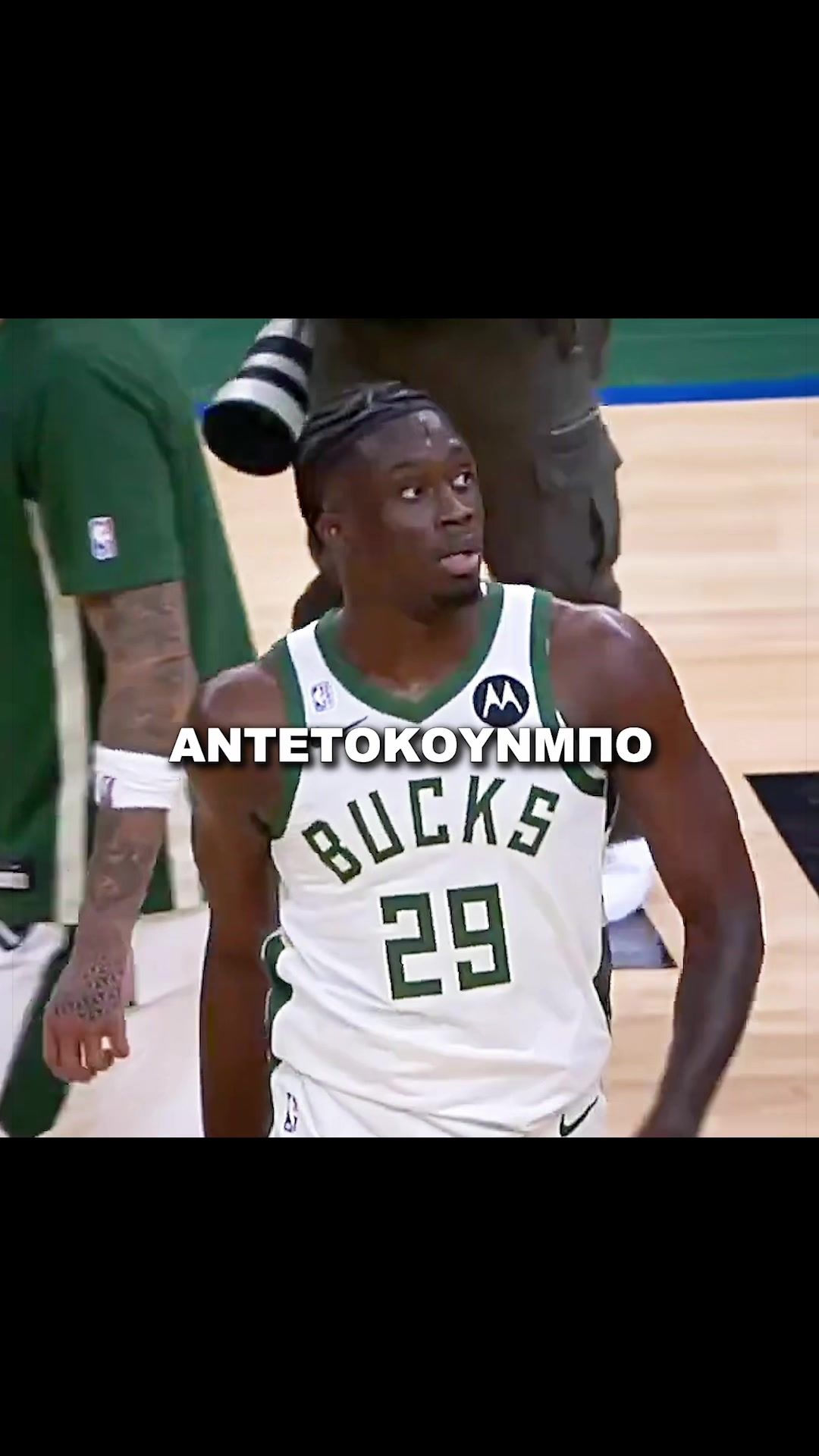 @thezachos