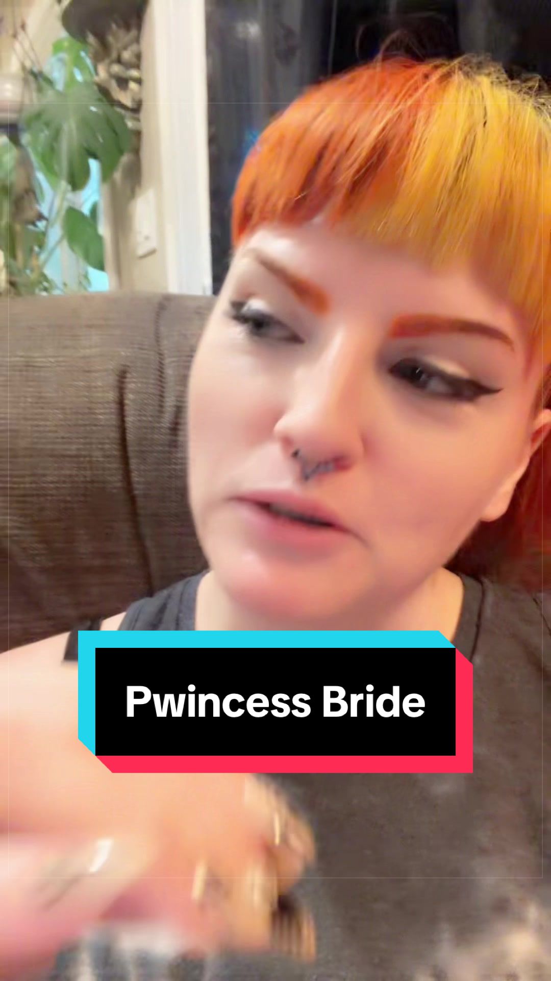 @TheButtonLady