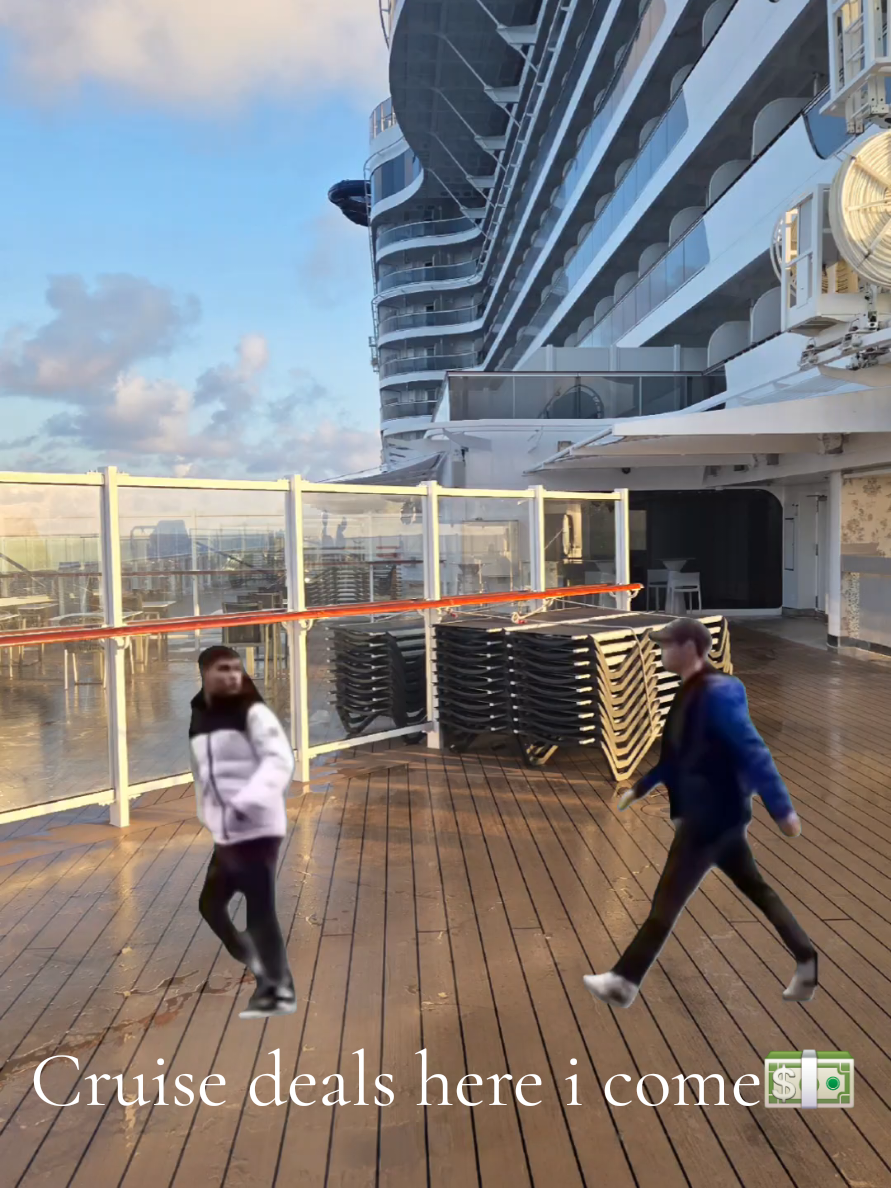 @Whit the Cruise Queen⚓️