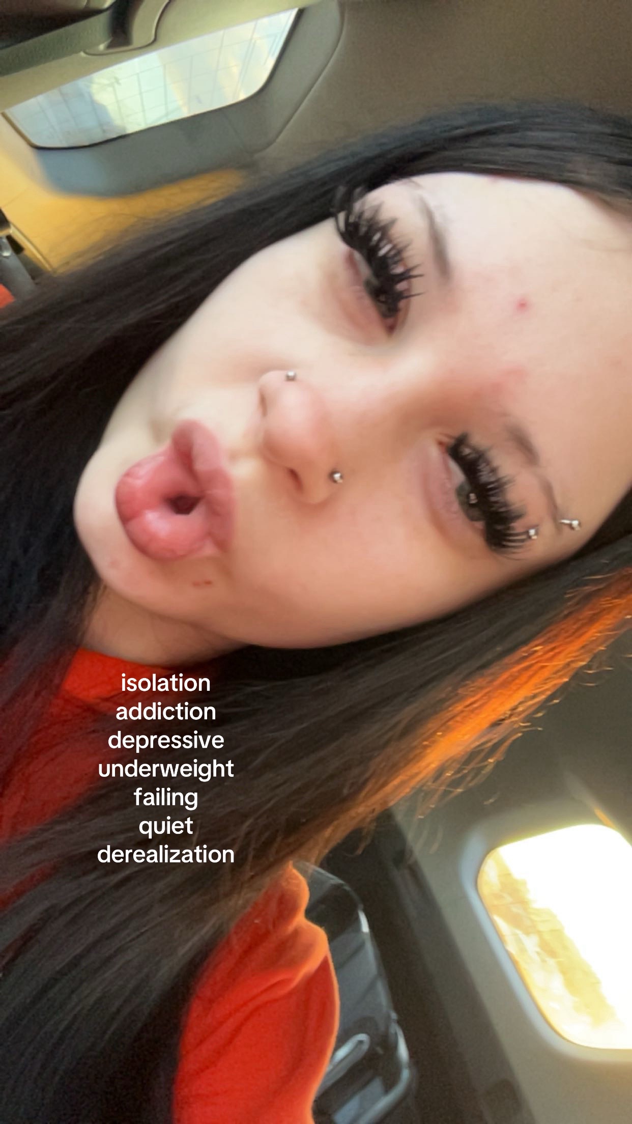 @mari.