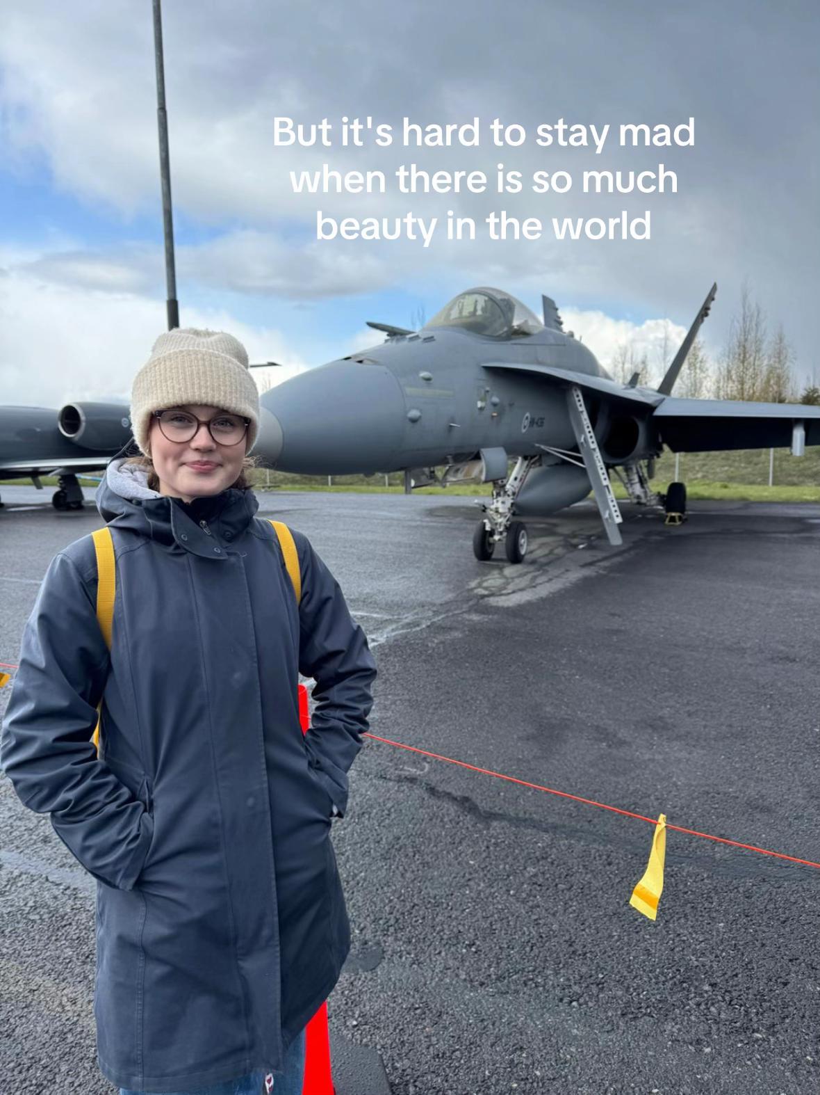 @🛩️Aviation girl🛩️
