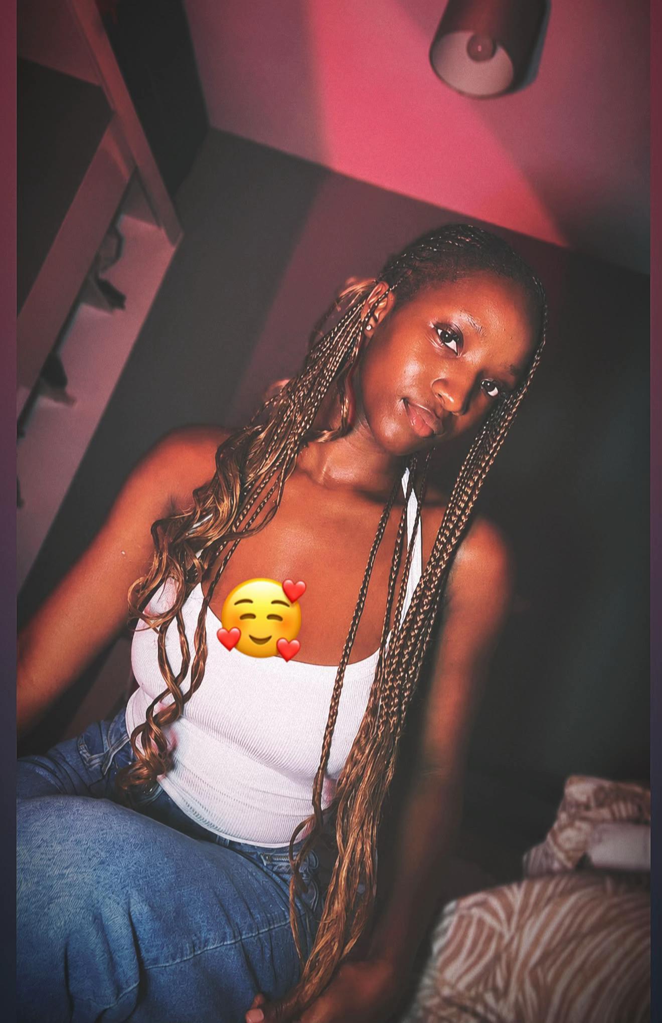 @Phatima🦋❤️🥰
