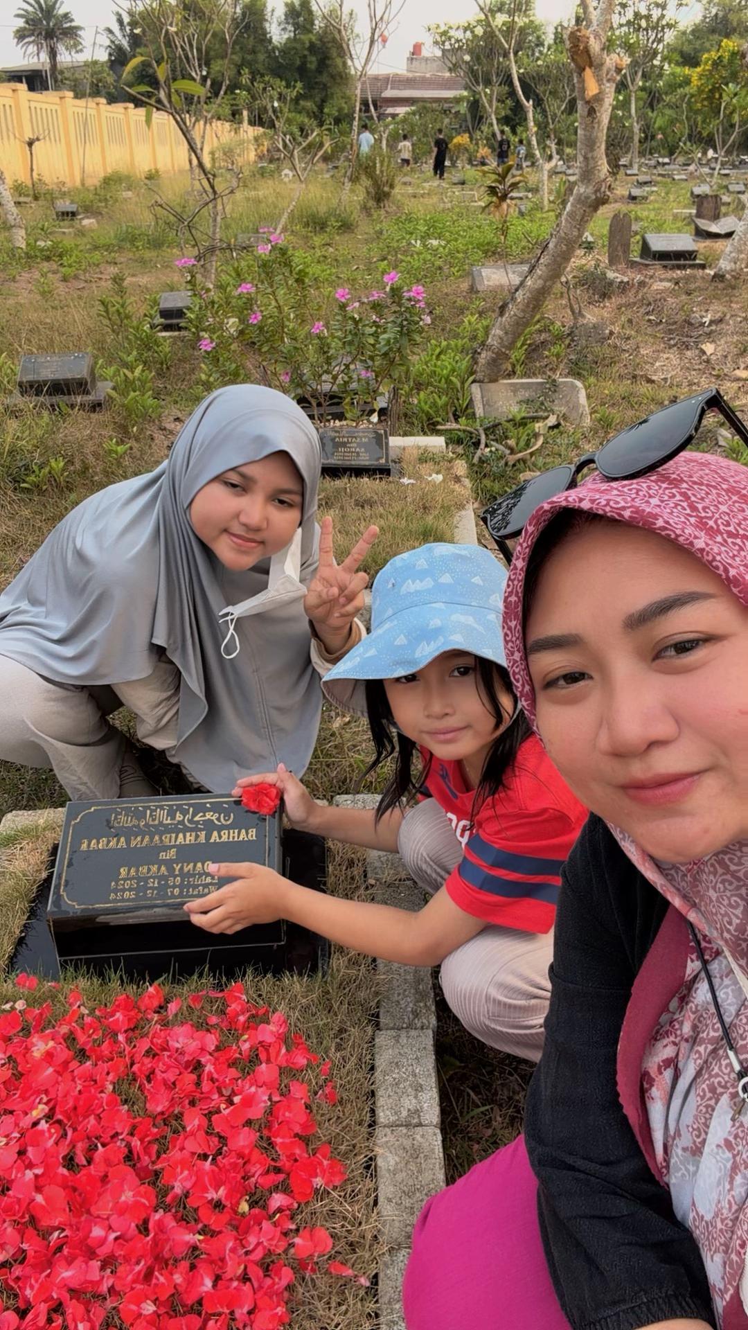 @Devi Violetha Akbar