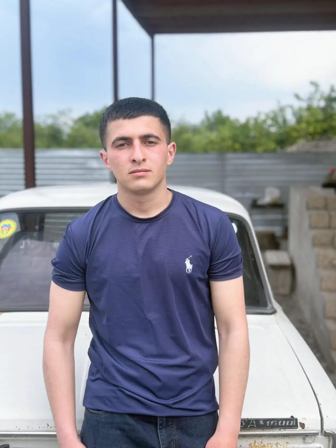 @əli bərdəli