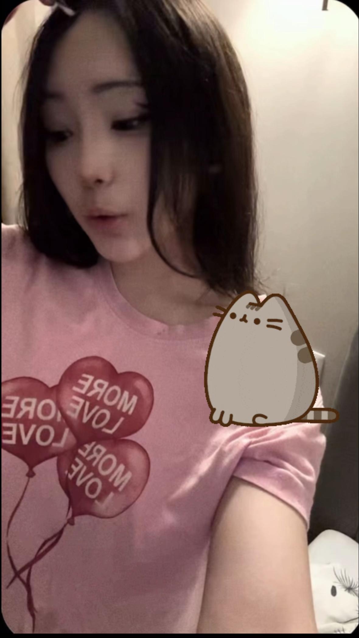 @roxxxsis