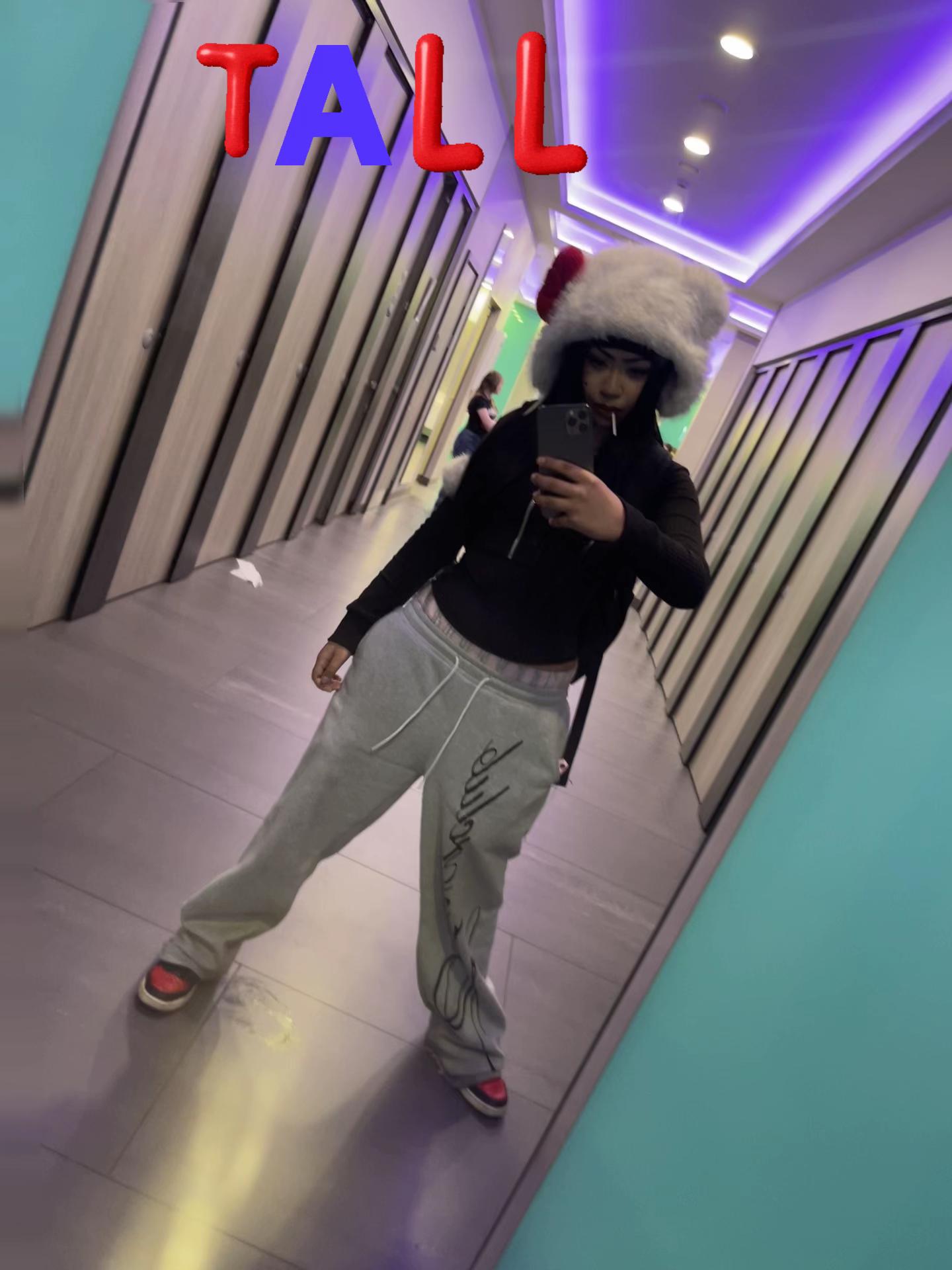 @𝕭𝖎𝖌𝖌𝖎𝖊
