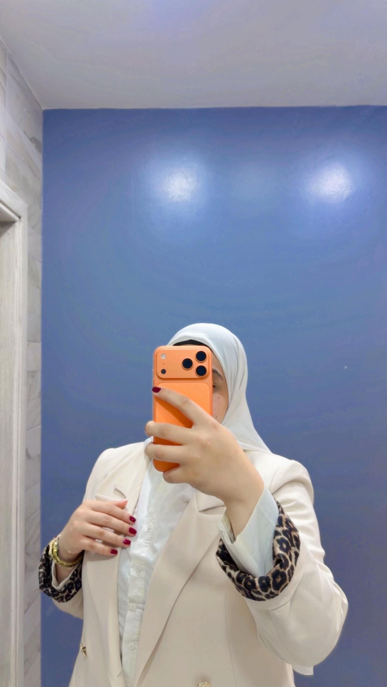 @𝕙𝕒𝕝𝕒|🦢