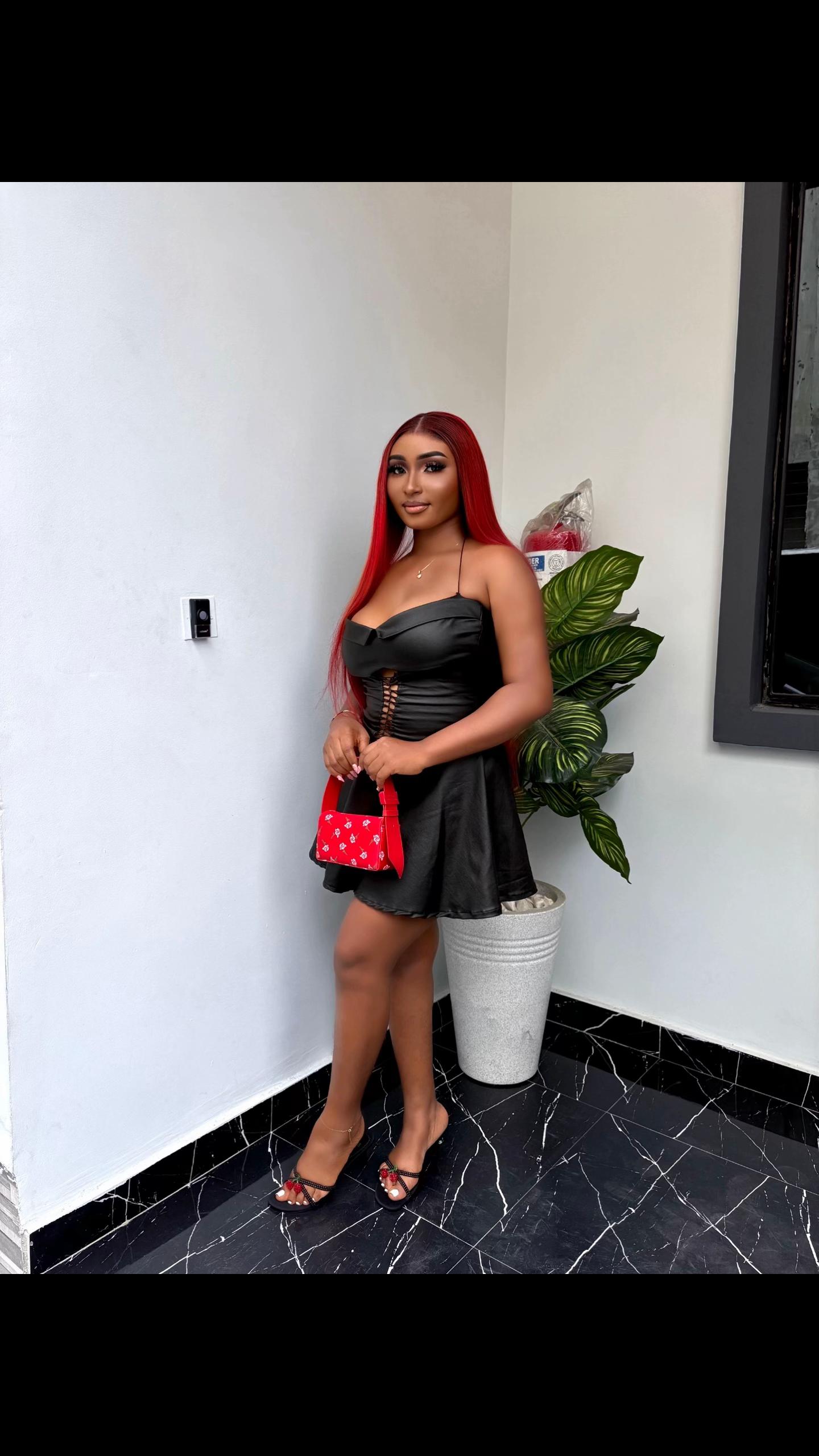 @AYOMIDE 🌸