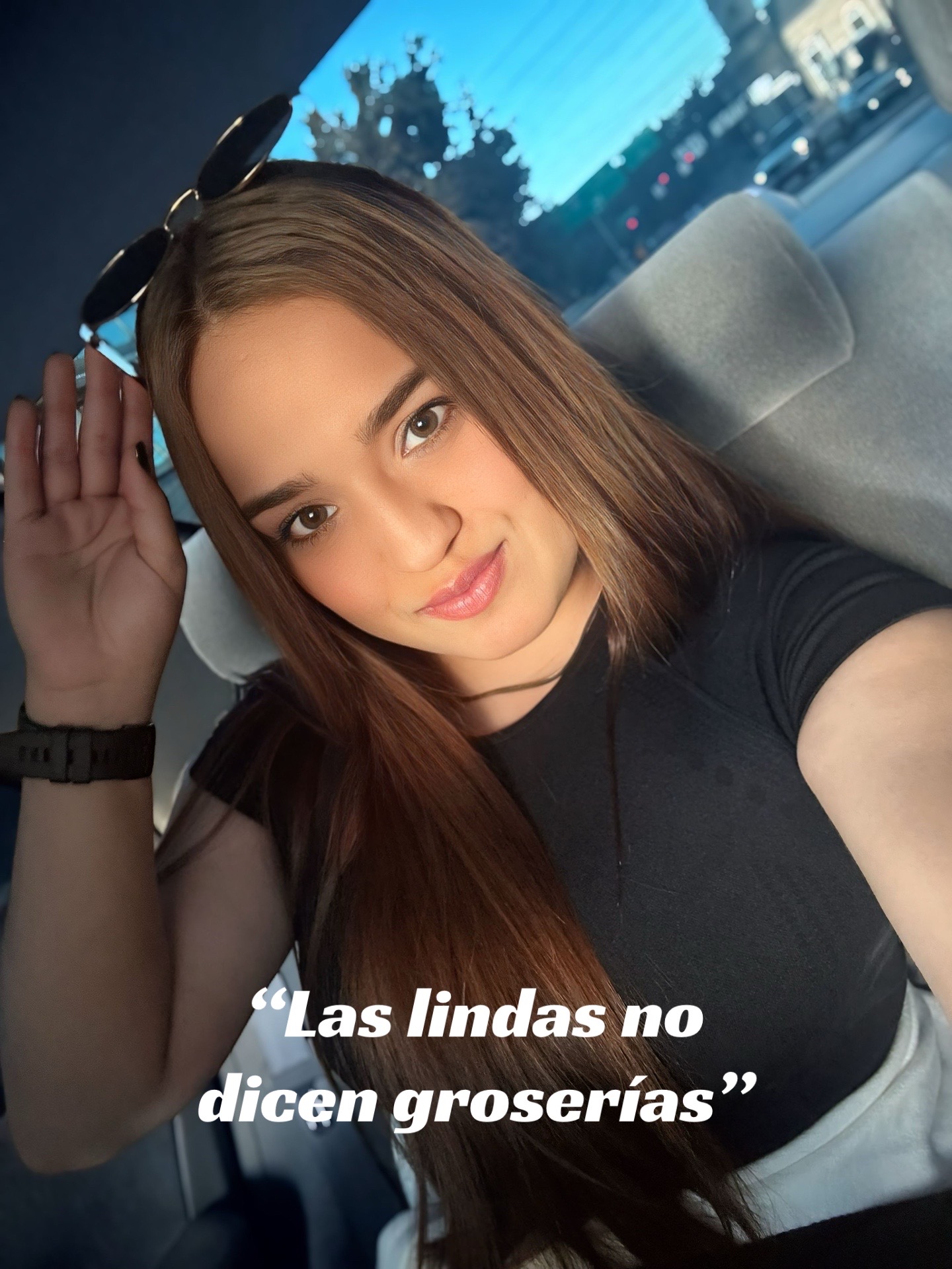 @NICOLE🌻