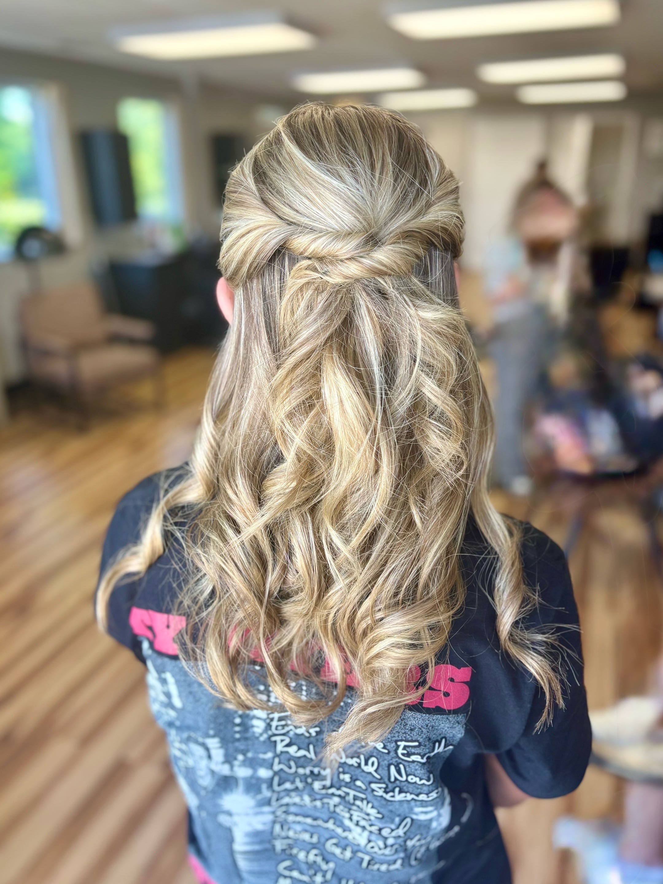 @claudia | stylist |