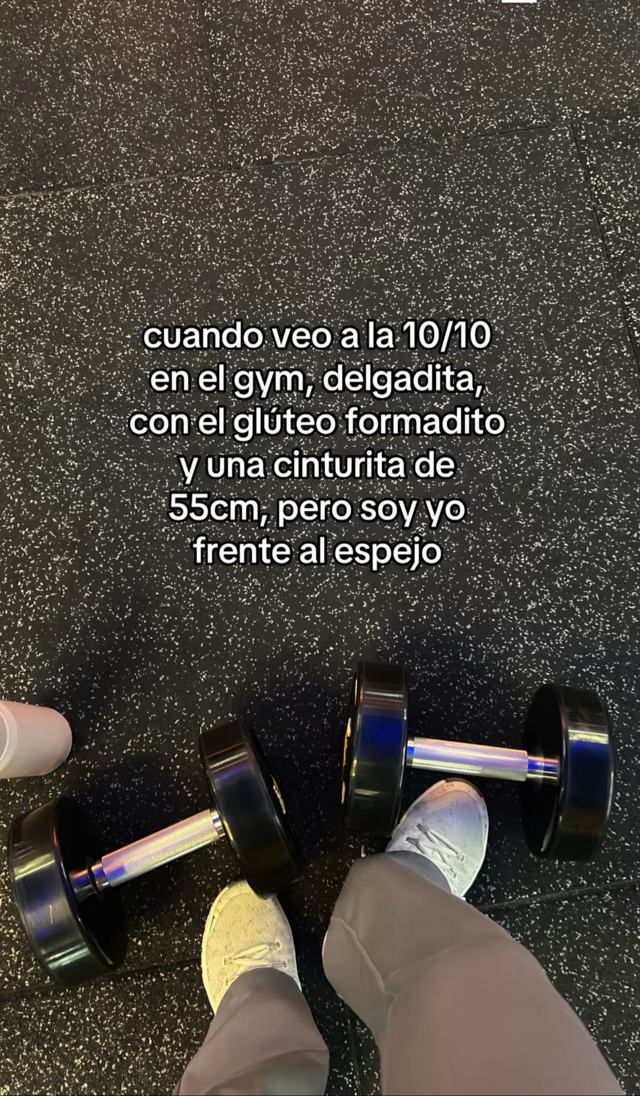 @María