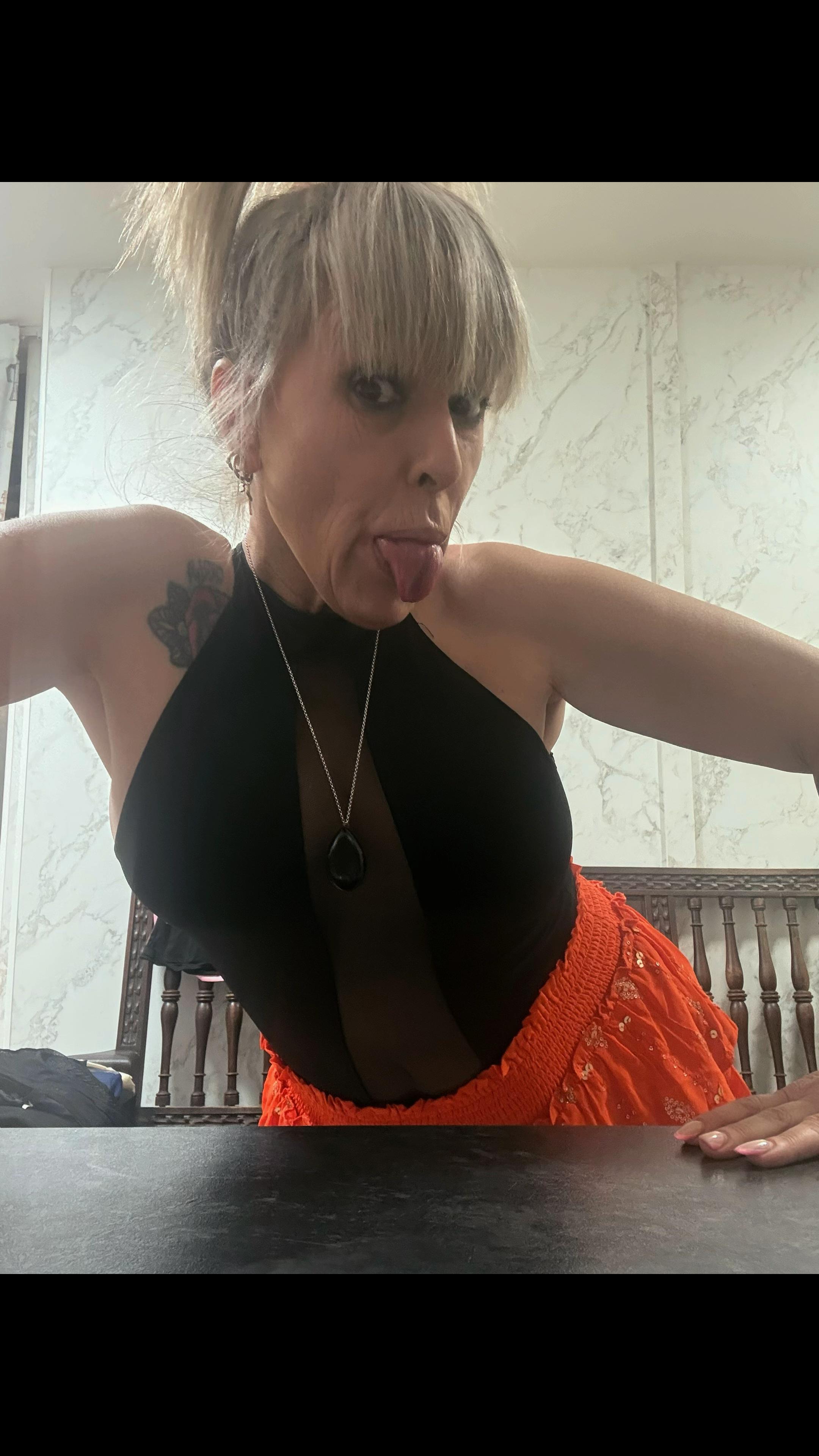 @Anacar77