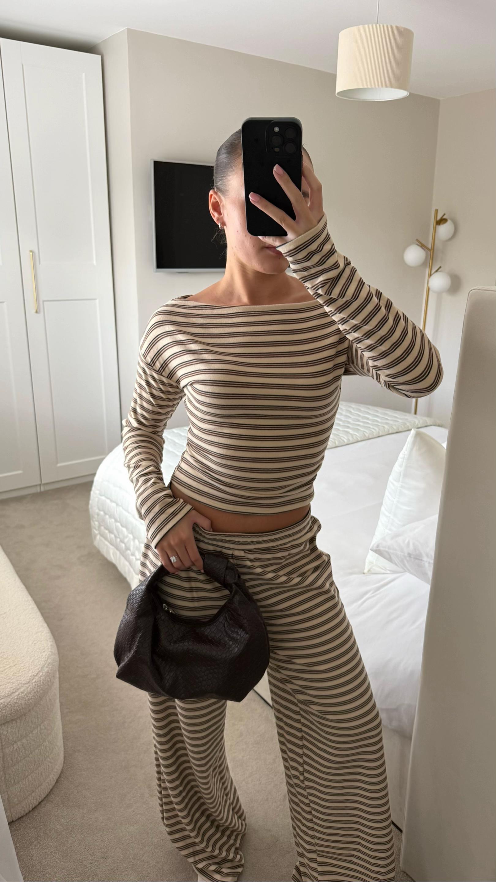 @amywhitehouse