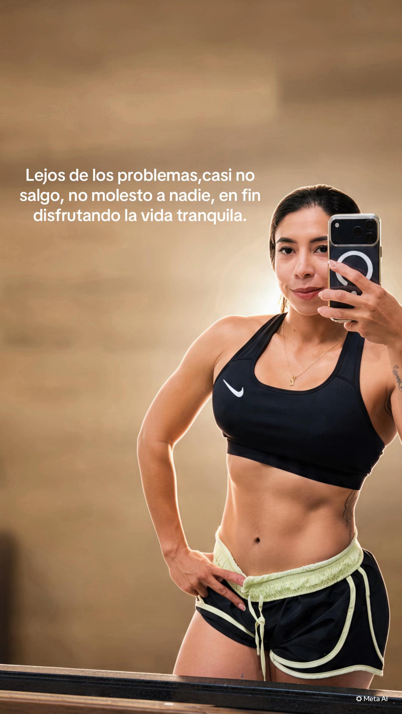 @lillymolinafit