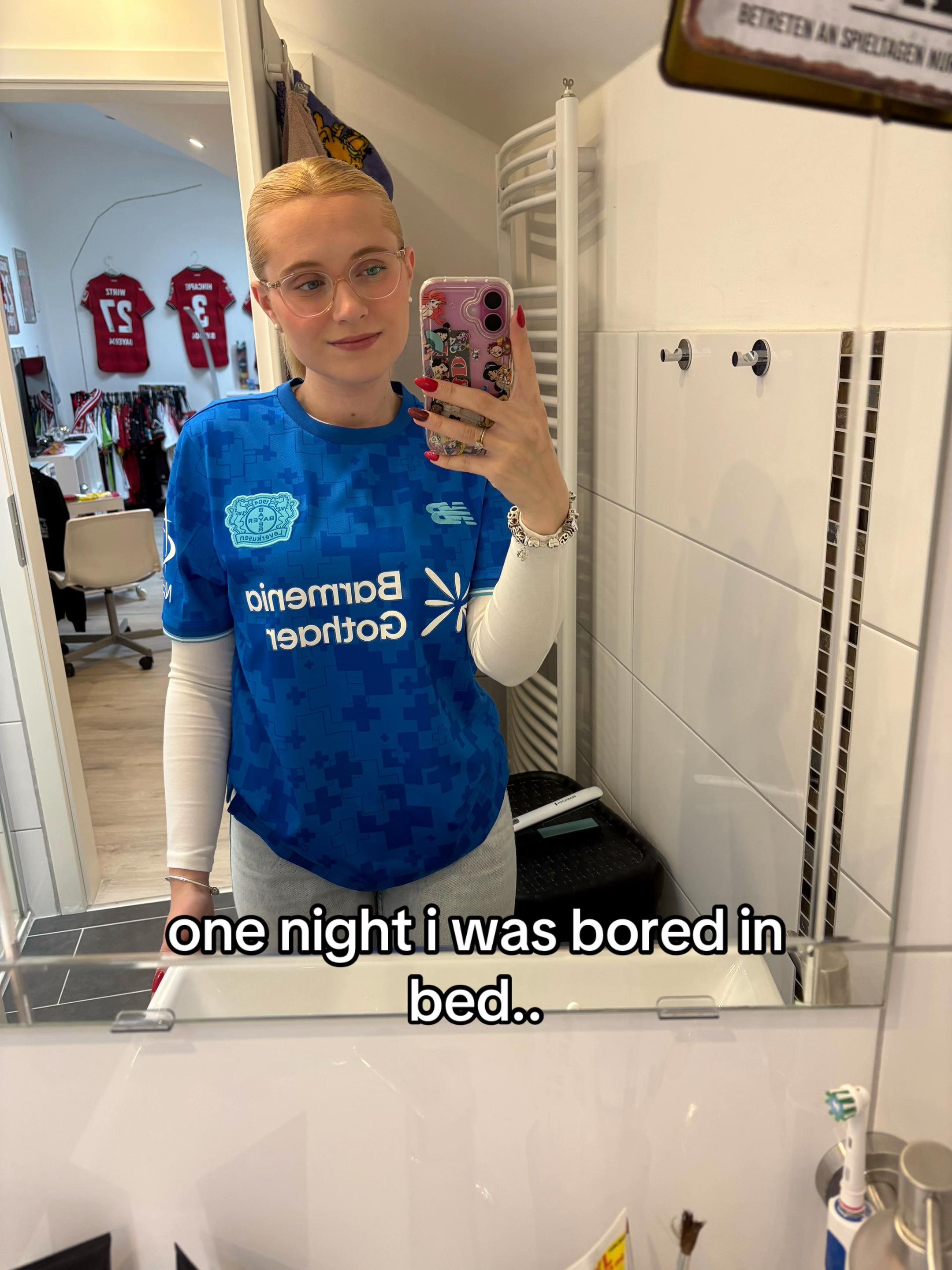 @Michelle⚫️🔴