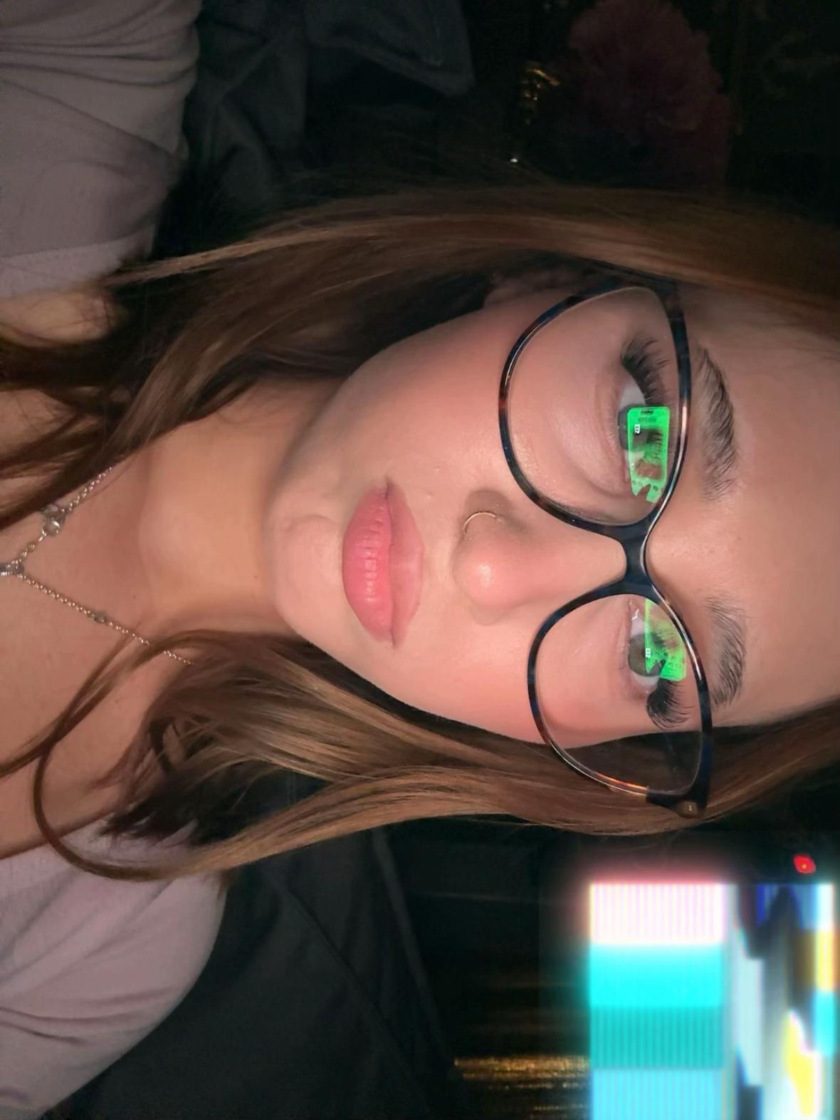 @emely_bln1