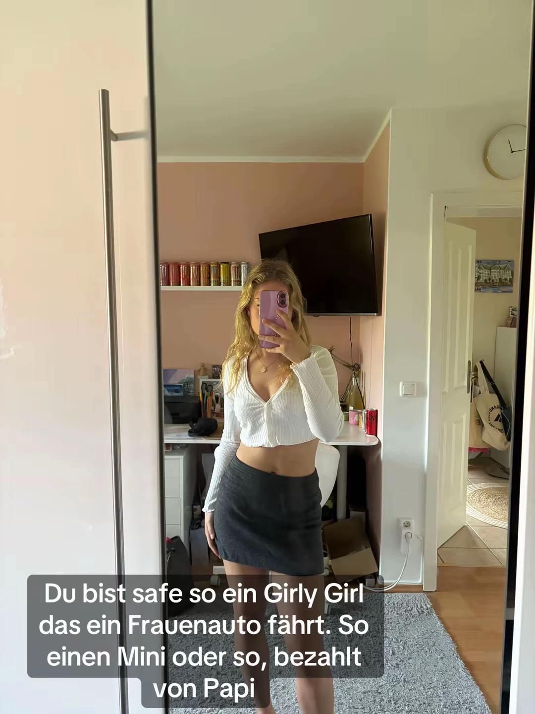 @E M M Y