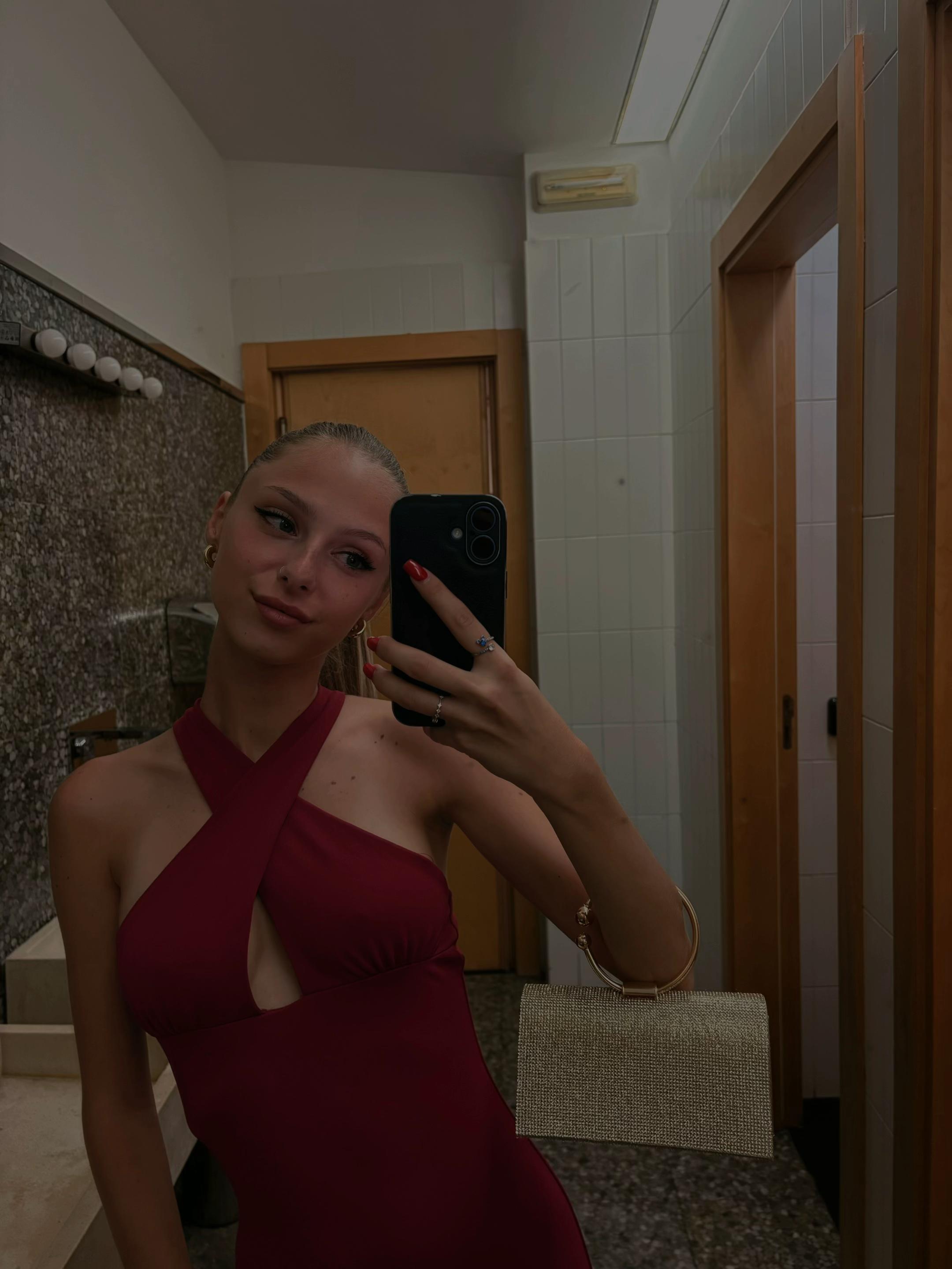 @RS