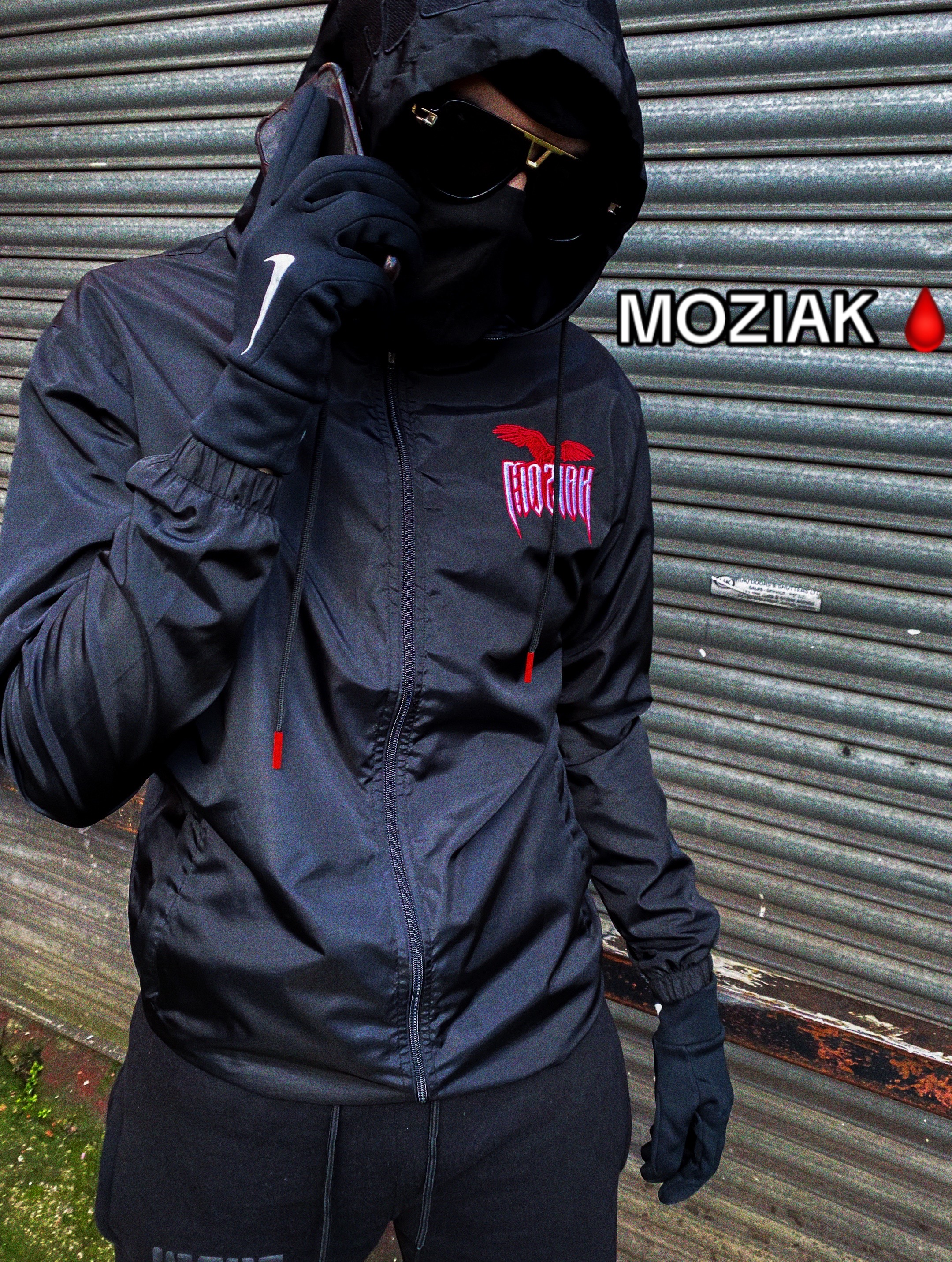 @Moziak Clothing