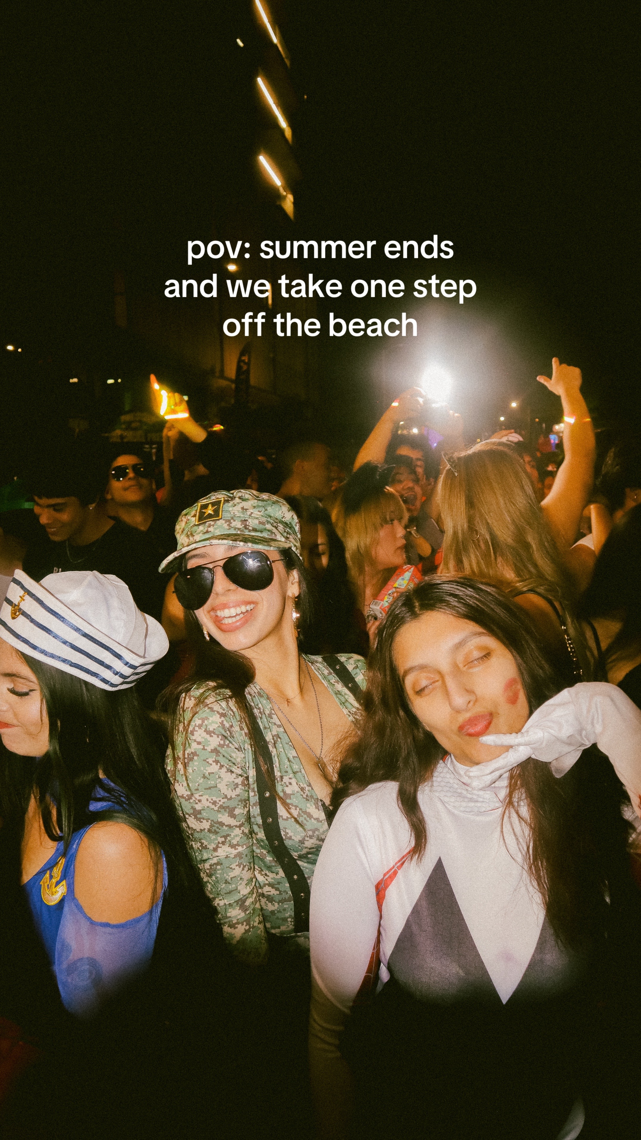 @Hotshots & thots🥂