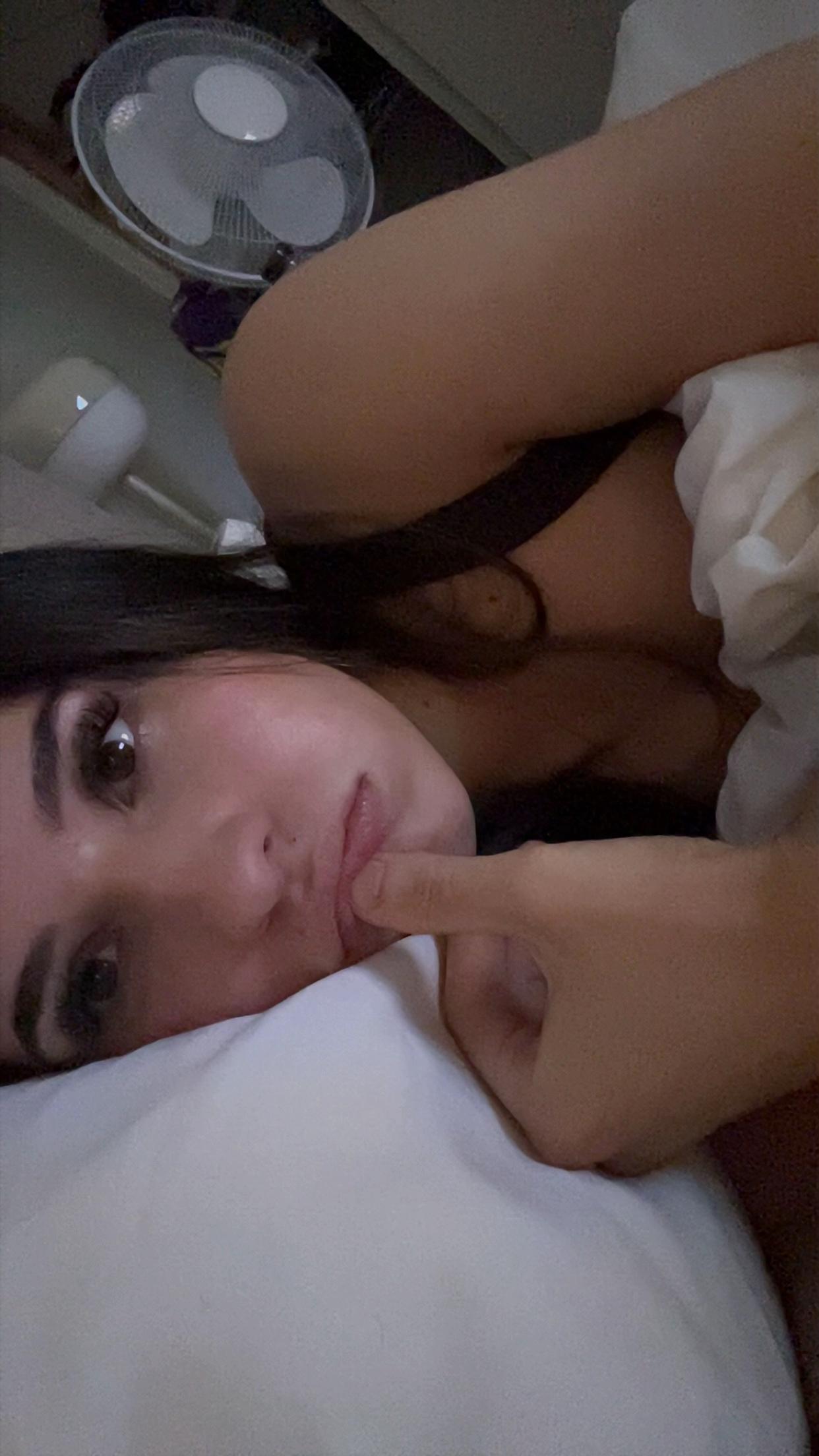 @j