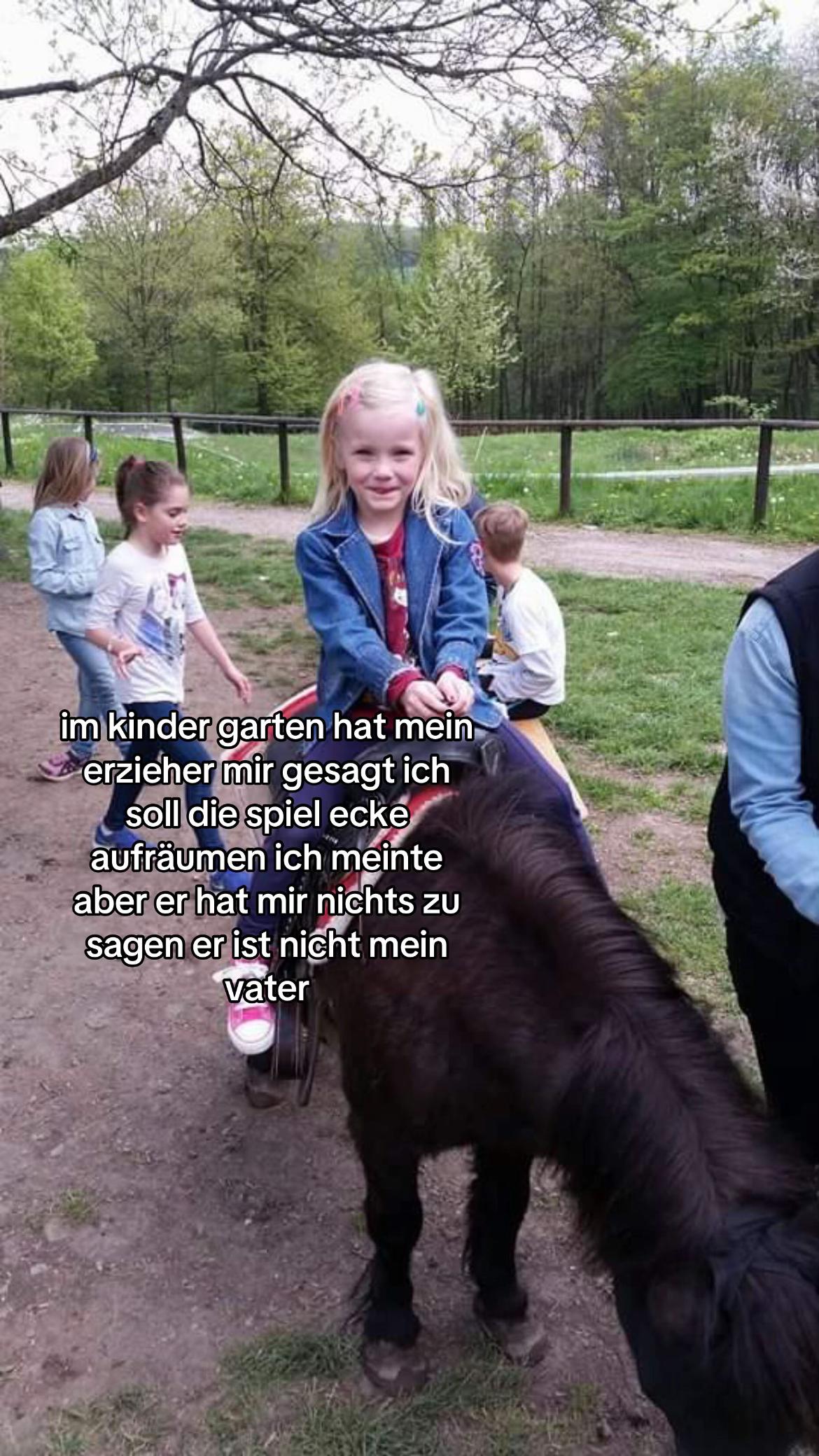 @່ &zwj;