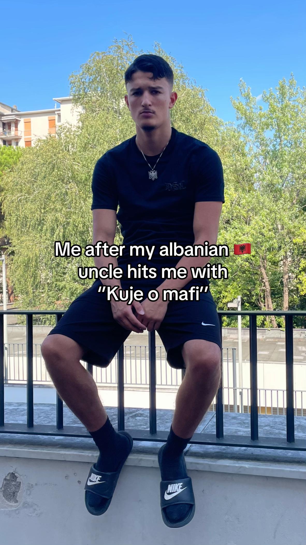 @🇦🇱