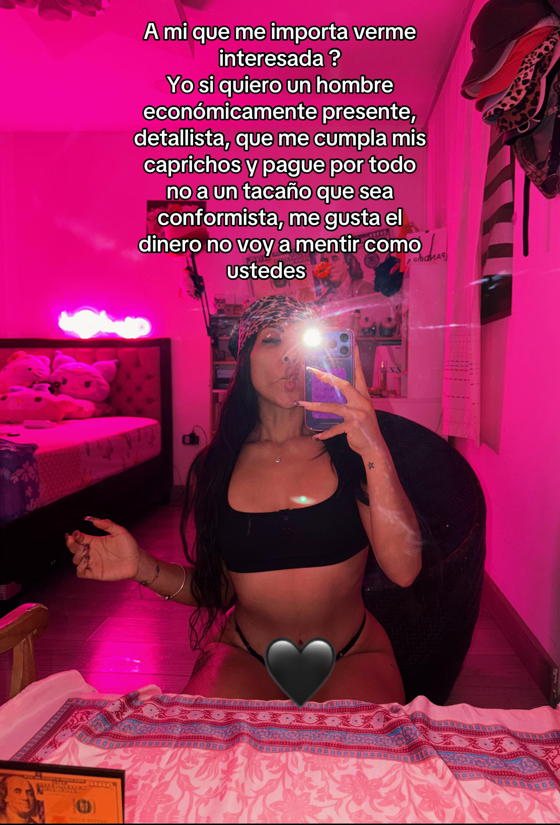 @️꧁️ เรαɓεℓℓα ꧂