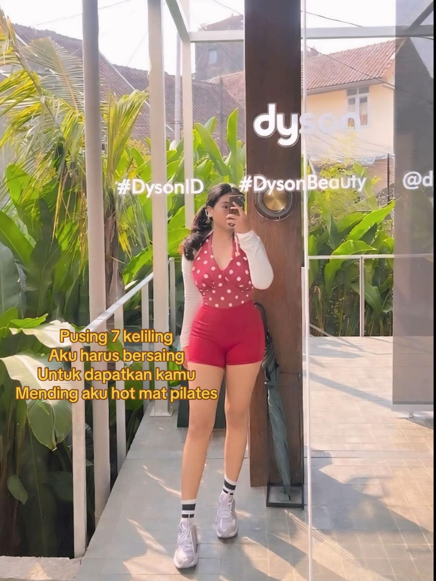 @wassupmoya